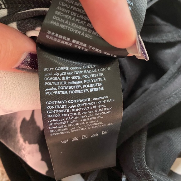 Bebe Mock Neck Print Keyhole Bodysuit - Picture 5 of 7